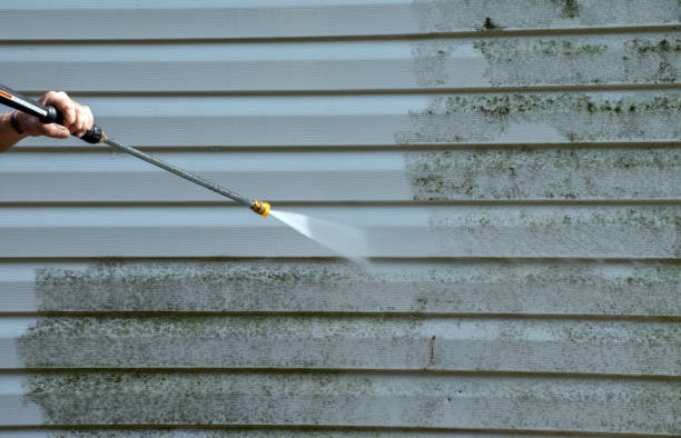 Best Pool Deck Cleaning  in Milford Square, PA